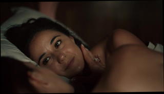 Video 1218977801: emmanuelle chriqui, straight