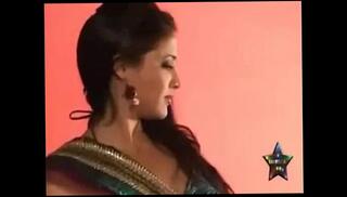 Video 426433575: boy touching