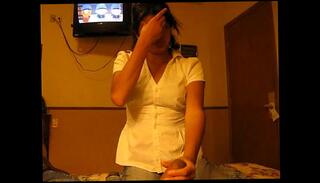 Video 265658425: gf playing