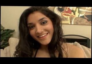 Video 32029504: leah jaye, dark babe, short babe, babe time