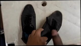 Video 1203103445: gay cum, shoes cum