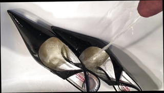 Video 1184210201: pump piss, pissing black gay