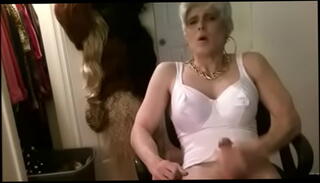 Video 1287425495: granny crossdresser, gay crossdressers transvestites, crossdresser tranny shemale