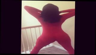Watch the video about TWERK Queen - Red Tights