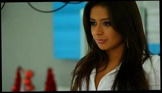 Video 87042055: swallow hot