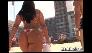 Video 19002225: bikini licking, bikini pussy, bikini beach, latin bikini, bikini outdoors