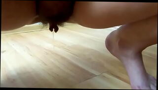 Video 1092488625: vagina peeing, dirty pee, amateur pee, peeing huge, lips peeing, big pee, dripping pussy