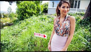 Watch the video about Nice Cupcakes - PropertySex