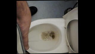 Video 606651645: solo piss, boys taking piss