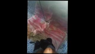 Watch the video about Rica polla es masturbada