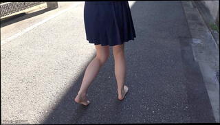 Video 957359445: barefoot fetish, barefoot girl, outdoors barefoot