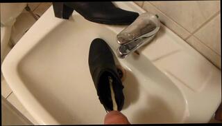 Video 312259301: pissing black gay, wife pissing, gay man pissing, piss boots, pissing hd