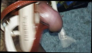 Video 1571292701: gay jerking, heels jerks