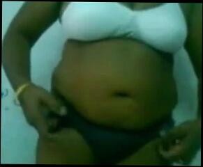 Watch the video about Indian Aunty 1064