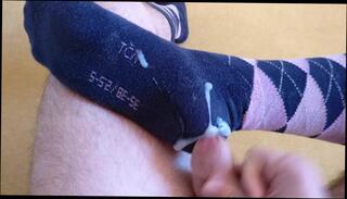 Video 291931101: amateur gay cum, socks cum, knees cum, cum hd