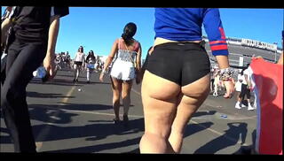 Video 327410235: public ass