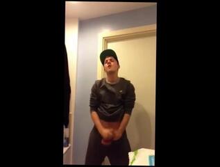 Video 226323401: gay twink masturbation, twink gay man, twink webcam