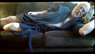 Video 1527272501: amateur gay daddy, amateur gay masturbation, daddy bear masturbation, amateur masturbation hd, american daddy