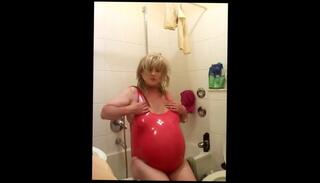 Video 323200501: belly expansion, man gay