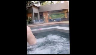 Video 1537782801: chelsea handler, tits straight, big tits blonde