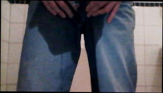Video 1101320001: piss desperation, pissing jeans, amateur gay masturbation