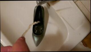 Video 383836601: wife amateur piss, pissing black gay, high heels pissing, pissing hd