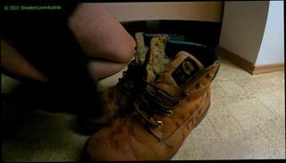 Video 1610363593: fetish gay solo, solo wank cumshot, solo handjob cumshot, amateur solo handjob, solo gay fuck, solo male wank, boots fetish, shoe fetish