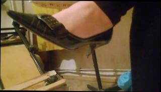 Video 300472204: high heels femdom, nice shoejob