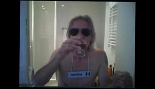 Video 1161520401: pissing lesbians, pissing gay boys, pissing amateur