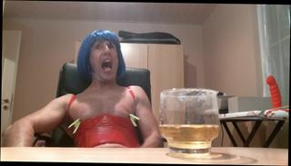 Video 883502704: piss drinking, shemale masturbation