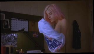 Video 72798704: selma blair, college students