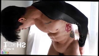 Video 986100055: handsome gay hunks, japanese gay hunk, japanese gay public, shooting gay, gay asian