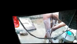 Video 277744275: cam aunty, aunty bathing