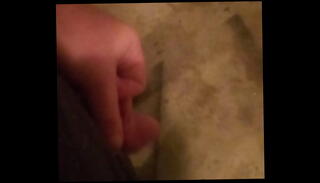 Video 936906765: solo piss, pissing boy outdoor