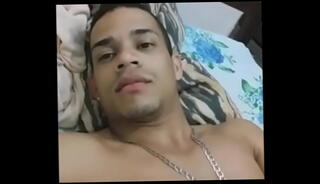 Video 687960515: hetero gay