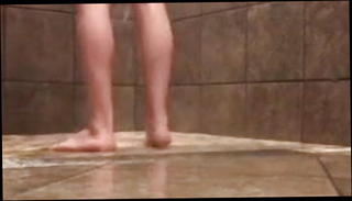 Video 1510731001: solo gay amateur, shower solo