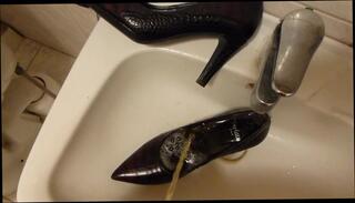 Video 311274501: pump piss, wife pissing, high heels pissing, wifes brown, heels gay, man gay, gay hd