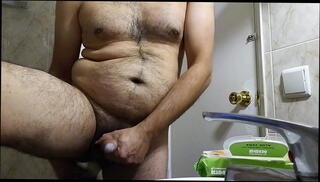 Video 630633825: ass masturbation, masturbation gay, bottle masturbation