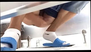 Video 1570254525: amateur gay masturbation, gym masturbation