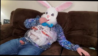 Video 1183104055: solo bisexual, straight bisexual gay, cock solo masturbation, solo jerkoff, couch solo, cum swallowing, funny cock