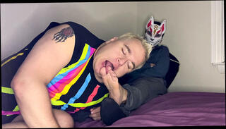 Video 1625403464: gay fetish, hand worship, feet socks