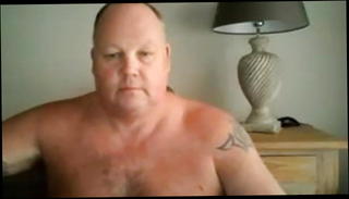 Video 1571112361: gay dads, strokes step daddy