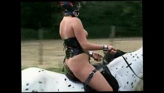 Video 42880065: train ride