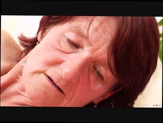 Video 12762004: granny, hairy