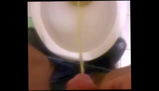 Video 463003445: piss gay