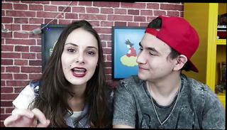 Watch the video about Manu digilio video bom para punheta 2