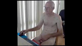 Video 380432301: amateur hairy webcam, hairy amateur gay, hairy smooth