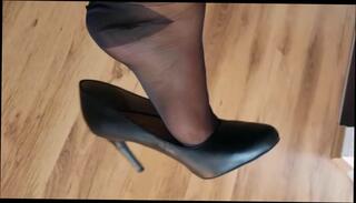 Video 344485901: milf foot fetish, foot fetish high heels, foot fetish stockings, foot job fetish, foot fetish hd, fetish straight