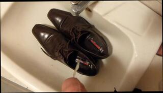 Video 262268601: gay men pissing, gay man pissing, piss shoes, dress pissing, pissing hd