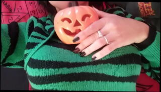 Video 1550584725: amateur strip tease, dress strip tease, halloween strip, skirt strip